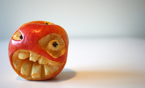 evil halloween apple