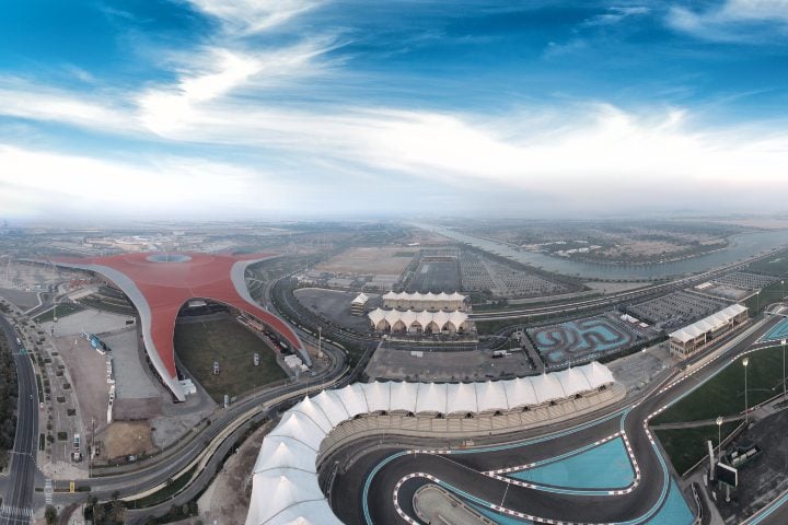 ferrari world abu dhabi